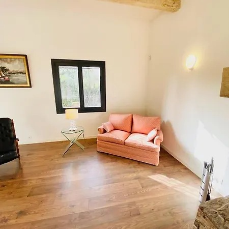 La Lou Castel 滨海萨纳里